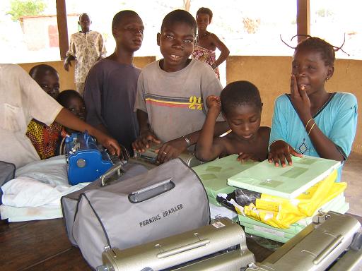 9 Braillemachines en papier 2