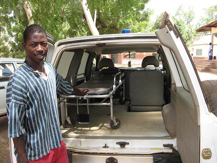 Ambulance van Boukombé